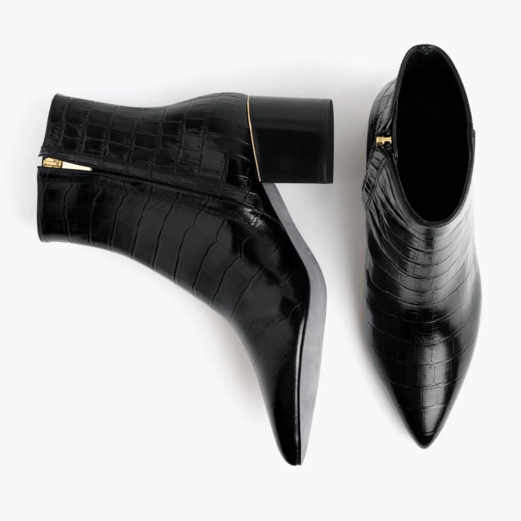Luna Signature Shoes - Image 2
